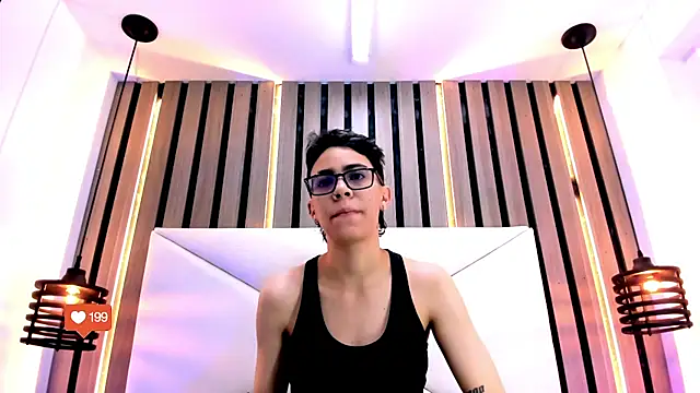 Snapshot of Cutie_Shy_ chatting on November 16, 2025, 1:06 pm Cutie Shy online show from November 16, 2025, 1:06 pm