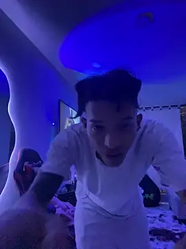 TommyGun 22 online show from February 18, 2025, 5:53 am