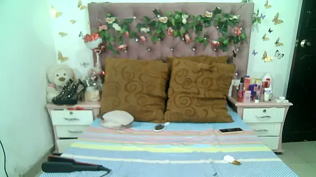 ValeriaTsx online show from November 23, 2025, 11:54 am