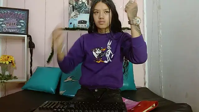 camilawilliams707rs online show from March 15, 2026, 5:24 am