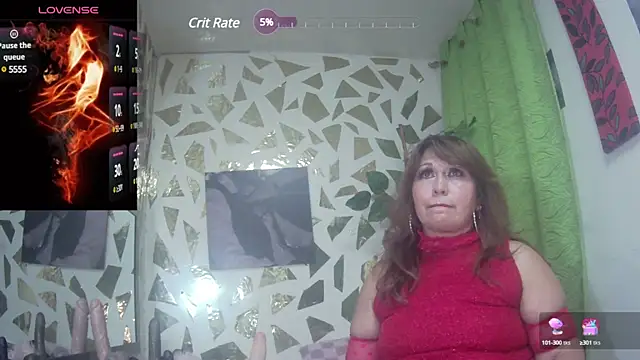 Snapshot of Kazsandraa chatting on February 13, 2025, 4:22 am Kazsandraa online show from February 13, 2025, 4:22 am