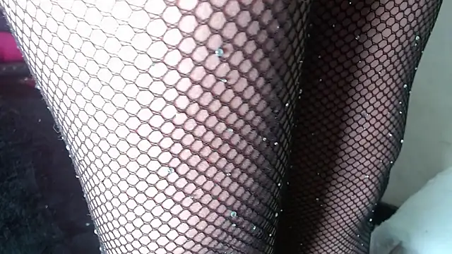 Snapshot of Kazsandraa chatting on October 19, 2025, 3:18 am Kazsandraa online show from October 19, 2025, 3:18 am