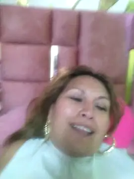 Snapshot of Kazsandraa chatting on November 27, 2025, 1:02 pm Kazsandraa online show from November 27, 2025, 1:02 pm