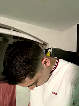 samantha kevin online show from December 15, 2025, 3:44 am