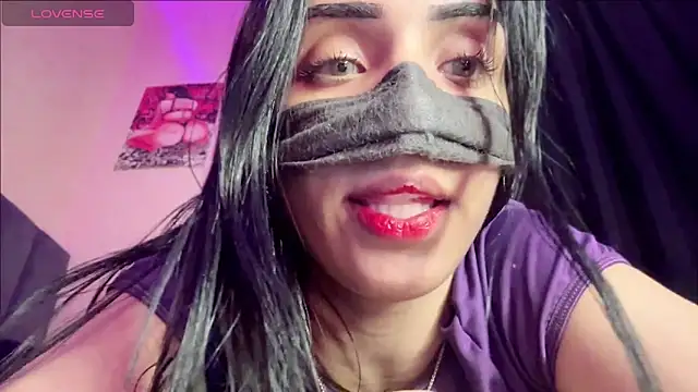 Snapshot of ---sophia--- chatting on April 16, 2026, 10:23 pm ---sophia--- online show from April 16, 2026, 10:23 pm