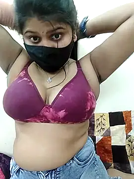 Snapshot of Hotty-simran chatting on February 28, 2025, 10:52 am Hotty-simran online show from February 28, 2025, 10:52 am