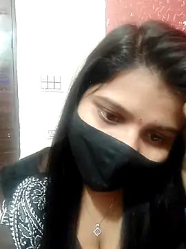 Snapshot of Hotty-simran chatting on March 3, 2025, 4:47 am Hotty-simran online show from March 3, 2025, 4:47 am