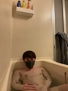 Snapshot of poketkuma chatting on December 17, 2025, 3:51 pm poketkuma online show from December 17, 2025, 3:51 pm