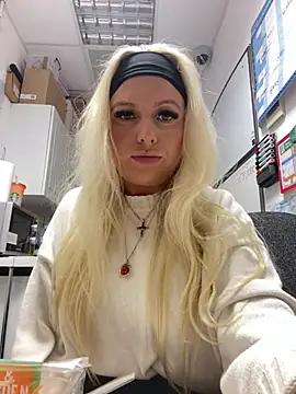 Snapshot of Arabellalee23 chatting on January 11, 2025, 2:25 pm Arabellalee23 online show from January 11, 2025, 2:25 pm