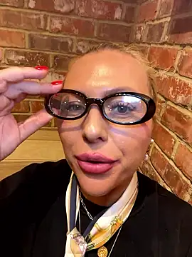 Snapshot of Arabellalee23 chatting on January 12, 2026, 2:55 pm Arabellalee23 online show from January 12, 2026, 2:55 pm