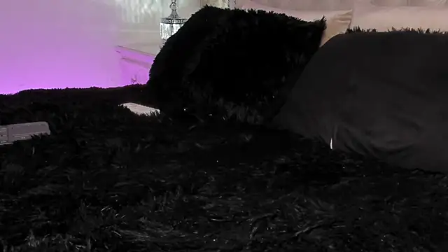 Kev jenner online show from February 21, 2025, 2:06 am