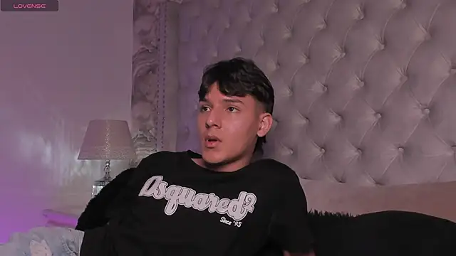 Kev jenner online show from March 19, 2025, 6:34 pm