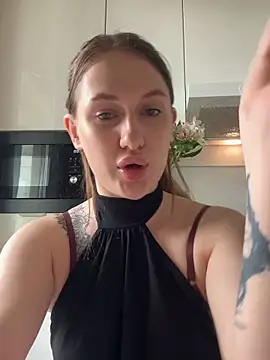 Snapshot of Chanel__May chatting on May 4, 2026, 9:27 am Chanel May online show from May 4, 2026, 9:27 am