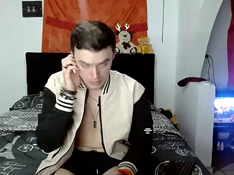 luna grans 777 online show from November 7, 2025, 3:28 am