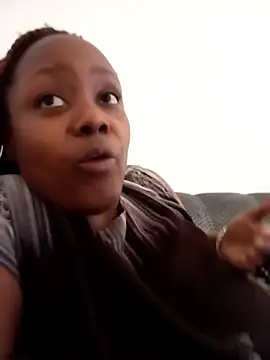 Snapshot of Miss_Amani chatting on April 10, 2026, 2:55 pm Miss Amani online show from April 10, 2026, 2:55 pm