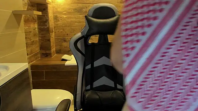 Snapshot of Amir_Abdull chatting on October 9, 2025, 9:02 pm Amir Abdull online show from October 9, 2025, 9:02 pm