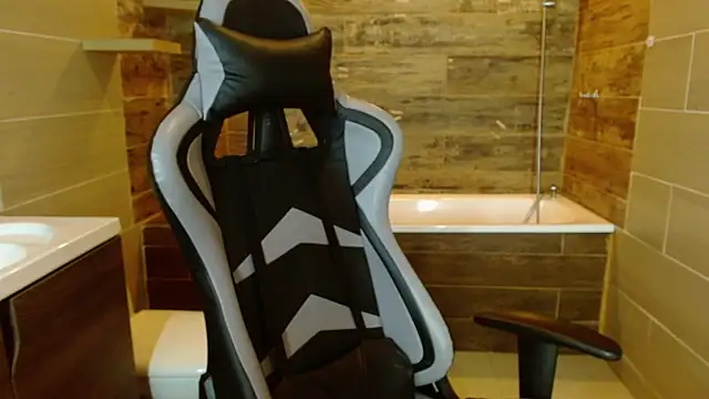 Snapshot of Amir_Abdull chatting on November 26, 2025, 10:00 pm Amir Abdull online show from November 26, 2025, 10:00 pm