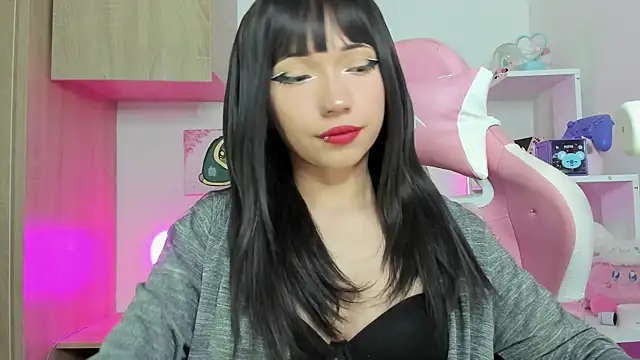 Snapshot of Artic_love chatting on October 24, 2025, 4:31 am Artic love online show from October 24, 2025, 4:31 am