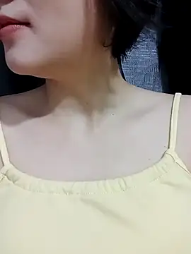 Snapshot of Sexyass13 chatting on September 23, 2025, 5:21 am Sexyass13 online show from September 23, 2025, 5:21 am