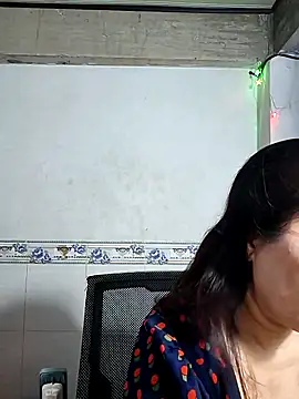 phnz online show from November 15, 2025, 7:49 am