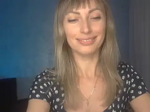 Snapshot of EffectMaya chatting on December 15, 2025, 6:34 pm EffectMaya online show from December 15, 2025, 6:34 pm