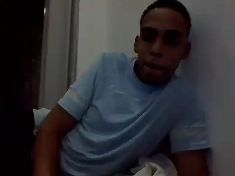 Snapshot of danike57_ chatting on May 22, 2026, 10:59 pm danike57 online show from May 22, 2026, 10:59 pm