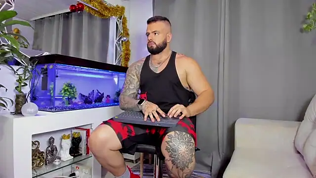 Snapshot of Johnnygrayson1 chatting on December 18, 2024, 10:46 pm Johnnygrayson1 online show from December 18, 2024, 10:46 pm