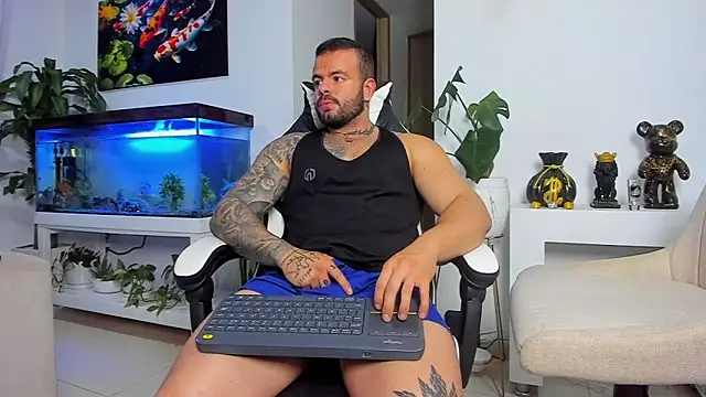 Snapshot of Johnnygrayson1 chatting on September 28, 2025, 1:11 am Johnnygrayson1 online show from September 28, 2025, 1:11 am