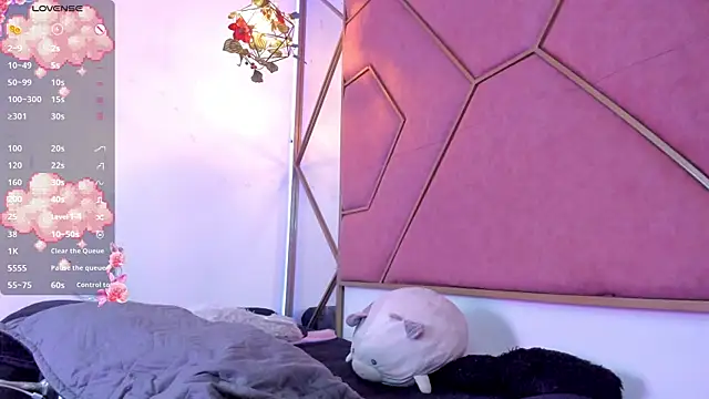 Yuri Stars online show from March 6, 2025, 12:54 am