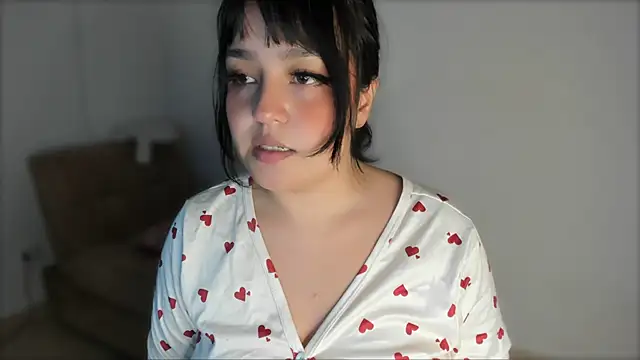 Snapshot of ValeryySoto_ chatting on March 21, 2025, 4:39 am ValeryySoto online show from March 21, 2025, 4:39 am