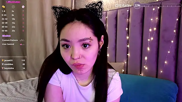 TaiteGloss online show from March 5, 2025, 10:21 pm