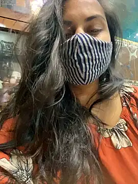 Snapshot of HaaniKaur chatting on January 7, 2025, 5:20 pm HaaniKaur online show from January 7, 2025, 5:20 pm