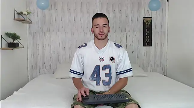 Snapshot of tommycash_777 chatting on March 10, 2025, 3:41 pm tommycash 777 online show from March 10, 2025, 3:41 pm