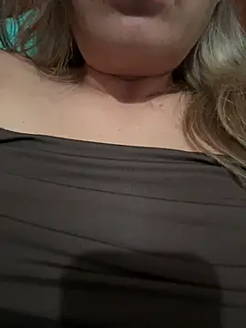 xLadyScarlettx online show from February 5, 2025, 2:51 am