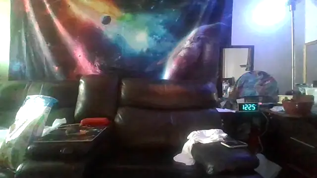 Antoniothedon online show from April 21, 2026, 7:28 pm