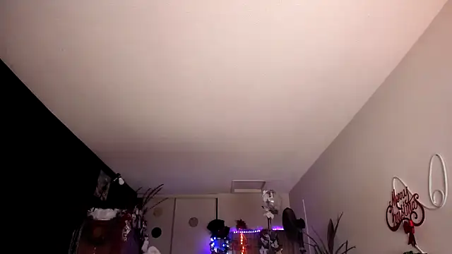 leatherz69 online show from December 30, 2024, 1:04 am