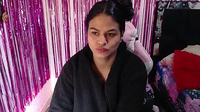 Snapshot of SweetAlmaa chatting on June 1, 2026, 9:55 am SweetAlmaa online show from June 1, 2026, 9:55 am