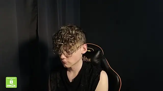 Snapshot of Keytaro chatting on January 31, 2026, 8:18 pm Keytaro online show from January 31, 2026, 8:18 pm