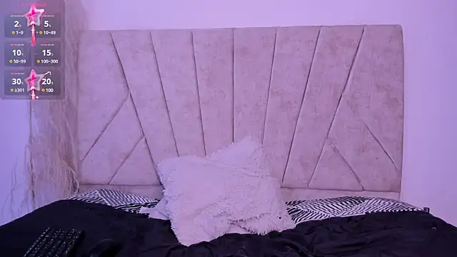 Snapshot of Kaela18 chatting on December 5, 2024, 5:06 pm Kaela18 online show from December 5, 2024, 5:06 pm