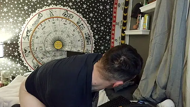 UnCuTupTheBuTT online show from February 10, 2026, 3:21 am