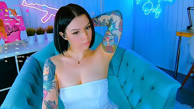 Snapshot of My_toys_pink chatting on April 2, 2026, 9:34 pm My toys pink online show from April 2, 2026, 9:34 pm
