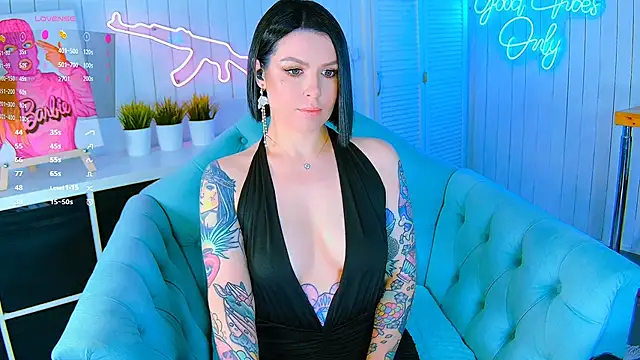 Snapshot of My_toys_pink chatting on April 8, 2026, 2:44 am My toys pink online show from April 8, 2026, 2:44 am