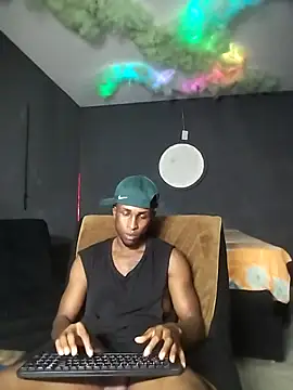 Snapshot of Ostinsanto chatting on November 27, 2025, 1:51 am Ostinsanto online show from November 27, 2025, 1:51 am