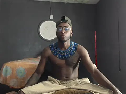 Snapshot of Ostinsanto chatting on November 29, 2025, 6:16 am Ostinsanto online show from November 29, 2025, 6:16 am