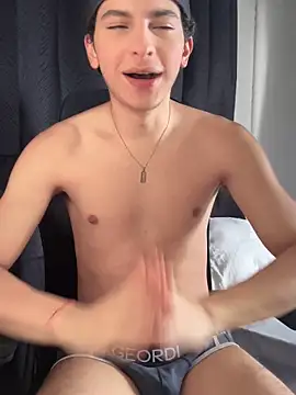 Snapshot of cybercosmiiic chatting on November 6, 2025, 6:09 pm cybercosmiiic online show from November 6, 2025, 6:09 pm