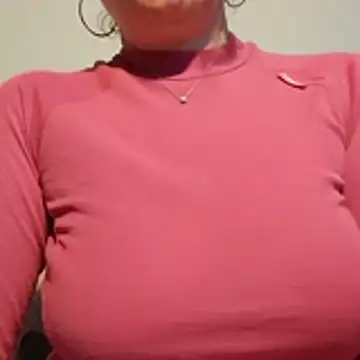 Viola8p online show from November 12, 2025, 3:34 pm