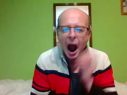 Snapshot of Tiger202441 chatting on November 18, 2025, 10:25 pm Tiger202441 online show from November 18, 2025, 10:25 pm