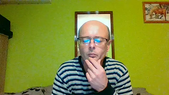 Snapshot of Tiger202441 chatting on July 3, 2026, 8:37 pm Tiger202441 online show from July 3, 2026, 8:37 pm