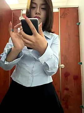 Snapshot of Asia-Melody chatting on October 1, 2025, 3:45 am Asia-Melody online show from October 1, 2025, 3:45 am