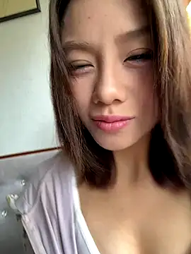 Snapshot of Asia-Melody chatting on October 9, 2025, 3:59 am Asia-Melody online show from October 9, 2025, 3:59 am